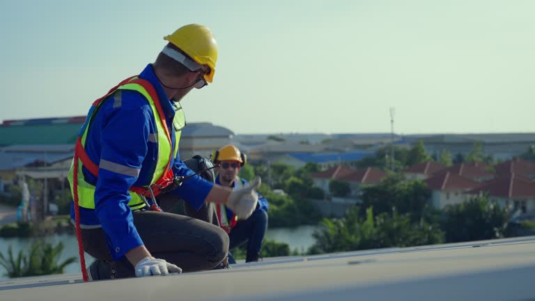 Best Flat Roofing  in Bowling Green, OH